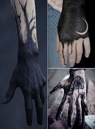 Solid Black Tattoo 100 Inspiraciones Para Los Atrevidos Tatuajes Negros Atrevidos Black Decoracion Dec Black Art Tattoo Black Tattoos Solid Black Tattoo