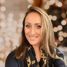 Today Debenhams White Rose closed our doors for the very last time...Having  worked at White Rose from the very first day we opened in 1997 ..to the  last day 2021...24 years ...I