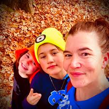 How to rent an ice cream truck for a weekend event?