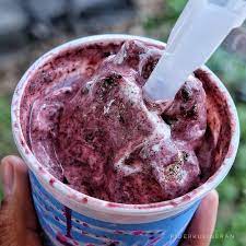 Pagi Pagi Makan Es Krim Biar Yahuudd Cc Riderkulineran One Of The Best Mcflurry Namanya Mcflurry Mixberry With Oreo Ohla Makanan Oreo Es Krim