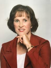 Amanda Clymer's Instagram, Twitter & Facebook