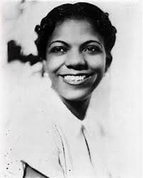 Happy birthday to jazz singer, Ivie Anderson (sometimes Ivy) (July 10, 1904 