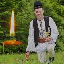 Nelu bălășoiu, în vârstă de 71. Doliu In Muzica PopularÄƒ SibianÄƒ Dumitru Stroie PÄƒrÄƒseÈ™te Lumea La 30 De Ani Star Sibian Stiri Din Sibiu