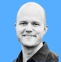 Ralph Geyer's Instagram, Twitter & Facebook