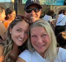 claudiarose (@claudia_hanna) • Instagram photos and videos