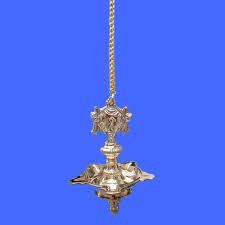 See more ideas about oil lamps, hindu rituals, lamp. Brass Traditional Shanku Oil Hanging Lamp For Decoration Rs 3000 Piece Id 13347220555