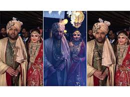 Kapil Sharma Wedding: It's official! Kapil Sharma & Ginni Chatrath tie the  knot in Jalandhar