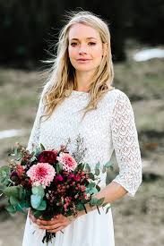 Welche hochzeitskleider stile gibt es? Pin Auf Brautkleider Mit Spitze Moderne Spitze Im Boho Style