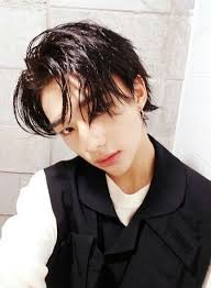 Pin Di Mercedes Su Stray Kids ˊ Sfondi Kpop Minho