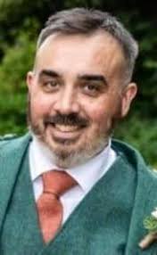 It is with sadness that Westmaas Touring received the news that Larry  Hewitt died in the early hours of the morning of October 16. The funeral  takes place tomorrow at Guide's Funeral