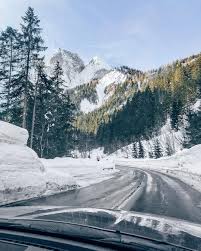 What Is Your Favourite Way Of Travelling And Why Adrianna Zielinska Alabasterfox Zdjecia I Filmy Na Instagramie Mountain Life Mountain Biker Mountaineering