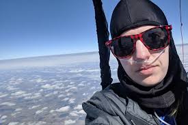 Montgolfier's Legacy in Ballooning Honors Record-Setting Pilot