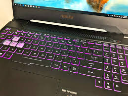Bagi kalangan gamer, laptop gaming merupakan suatu kebutuhan pokok dalam bermain game pengganti biasanya laptop gaming memiliki harga yang bisa dibilang jauh lebih mahal dibandingkan dengan laptop tuf gaming fx505du r7666t. Ulasan Asus Tuf Fx 505 Laptop Gaming Berkuasa Pada Harga Mampu Milik Amanz