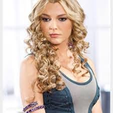 Vanessa Benedetto's Instagram, Twitter & Facebook