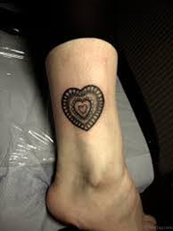 Whether you are a man or a woman, anyone will look great in it. 71 Mind Blowing Heart Tattoos On Leg