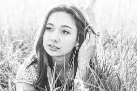 Weslea Miniat Photography