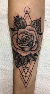 I Genuinely Fancy The Color Styles Outlines And Fine Detail This Is Certainly A Brilliant Tattoo Design If Y Geometric Rose Tattoo Rose Tattoos Knee Tattoo