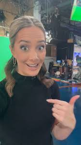 Alicia Smith (@wxyzalicia) • Instagram photos and videos