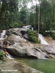 Anggaran masa perjalanan 48 minit. Mazni Munawar Sungai Kanching Waterfall Rawang