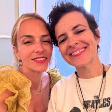 for the kids 📚✂️🚌