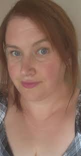 Hi I'm Eileen, just joined to see if I can find old friends, I'm from  Scotland now living in Essex