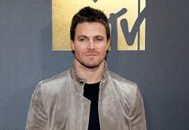 ›› #stephenamell ➳ #maviamell ➳ #personal@stephen.amell. Does Stephen Amell Do His Own Stunts