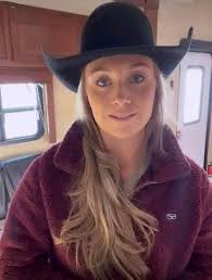 𝗦𝗔𝗬 𝗬𝗘𝗦 𝗜𝗙 𝗬𝗢𝗨 𝗟𝗢𝗩𝗘 US ON HEARTLAND ❤️