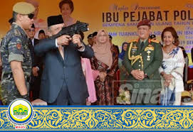 Pernyataan visi dan misi ini dapat membantu perusahaan menginspirasi karyawannya serta memberikan tujuan dan arahan yang jelas bagi anggota pernyataan visi dan misi ini sangat penting bagi organisasi ataupun perusahaan. Majlis Agama Dan Istiadat Melayu Perlis Kembalikan Kegemilangan Pasukan Polis