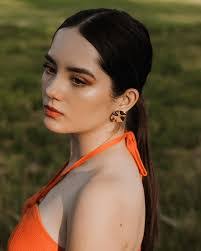 Becky Becerra's Instagram, Twitter & Facebook