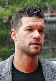 Unterdessen rechtfertigt der verband seine entscheidung. Michael Ballack Wikipedia