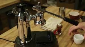 A slip of muscle from fibularis brevis often joins the long extensor tendon of the little toe, whereupon it is known as peroneus digiti minimi. 5 Best Hand Pull Espresso Machines For All Budgets 2021