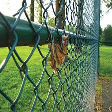Pvc chain link fencing is simply a woven galvanized steel wire fence, coated with poly vinyl chloride to prevent rusting. Pvc Coated Chain Link Fence Renu Wire Netting Company