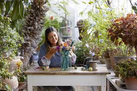 Do you want a love that will never die? These Lego Plants Are For People Who Want Flowers That Will Never Die Tech