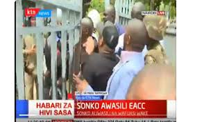 Subscribe to ntv kenya channel for latest kenyan news today and. Governor Mike Sonko Assaults Journalist In Cowardly Act The Standard