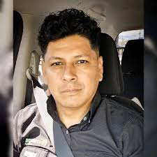 He empezado en un nuevo puesto de Gerente de Mercadeo en QueDely!