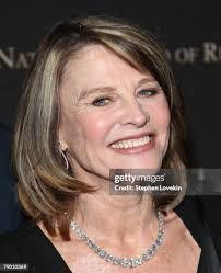 Julie Kuester's Instagram, Twitter & Facebook