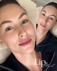 𝑪𝑶𝑺𝑴𝑬𝑻𝑰𝑪 𝑻𝑨𝑻𝑻𝑶𝑶 𝑹𝑶𝑪𝑲𝑯𝑨𝑴𝑷𝑻𝑶𝑵