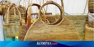 Media lowongan kerja pabrik no.1 indonesia. Tas Rumput Mawar Tembus Jepang Dan Amerika Halaman All Kompas Com