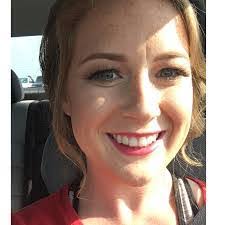 Roxanne Dewitt's Instagram, Twitter & Facebook