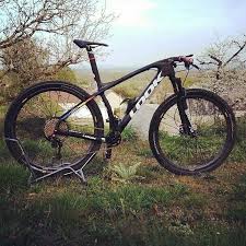 Foto Do Instagram De Bike 24 Horas Oficial 11 De Janeiro De 2020 As 06 39 In 2020 Bike Bike Parking Bicycle