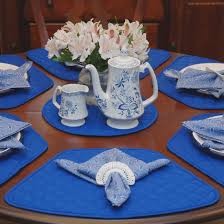 Set of 10 blue with gold trim melamine placemats with cork backing. Placemats For Round Table You Ll Love In 2021 Visualhunt