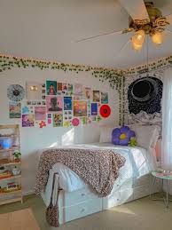 End cramped living by adding a room onto your home. Fall Teen Room Makeovers How To Turn Your Bedroom Into The Cutest Place On Earth Girlslife