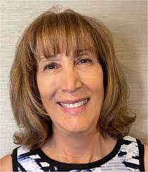 Karen Settle's Instagram, Twitter & Facebook