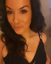 Lauren Salomon's Instagram, Twitter & Facebook