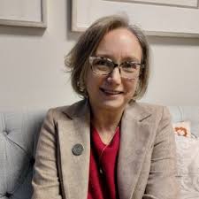 Hola, tengo un hijo de 2 años 7 meses y desde que nació no duerme bien,  despierta cada 40 a 1 hora