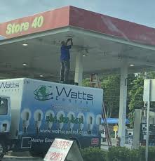 No job too small by james greening, released 29 march 1999 1. In A Bug S Mind No Job Too Big Or Small