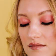 The Best Eye Lashes Iris