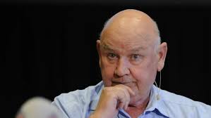 Arosa steigt freiwillig ab und löst damit ein Erdbeben aus