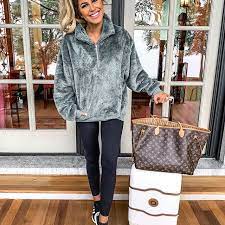 Winter Outfit Ideas Cute Outfits Women S Clothing Ideas Boutique Shopping Regram Via Www Instagr Comfy Travel Outfit Travel Outfit Comfy Travel