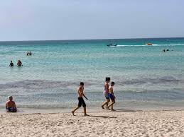 Efter månader av samtal har parlamentet med strandade regeringssamtal i tunisien. Nordtunesien Tipps Zu Sehenswurdigkeiten Stadten Stranden Peterstravel